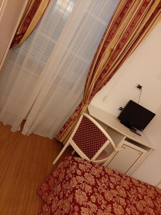 Hotel Vedute Fucecchio Luaran gambar