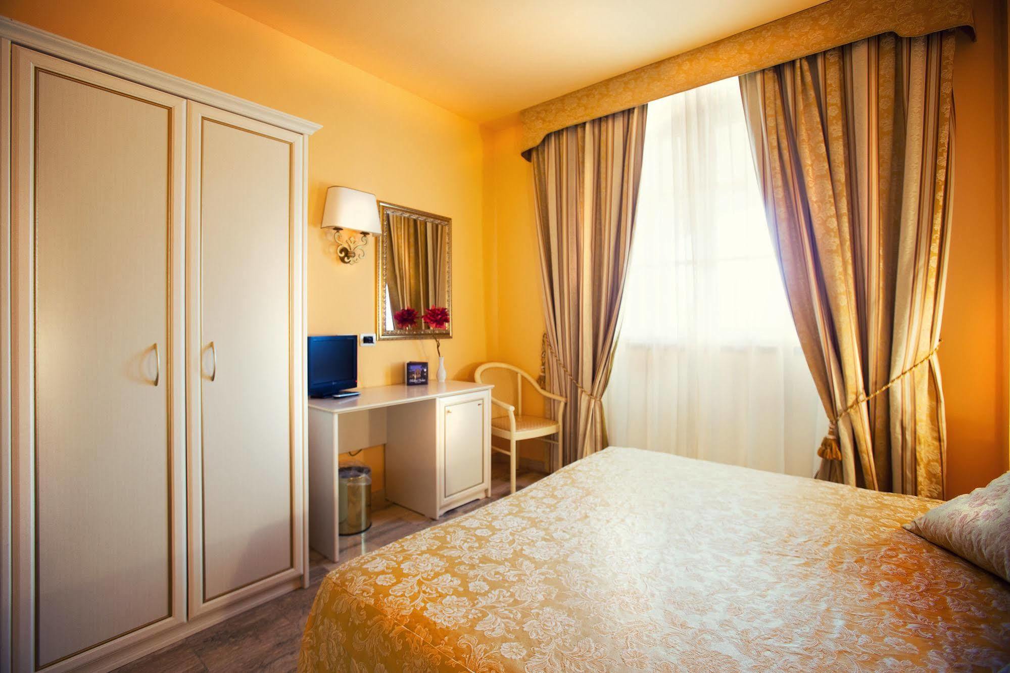 Hotel Vedute Fucecchio Luaran gambar