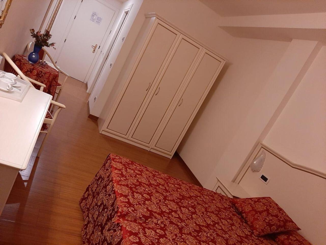 Hotel Vedute Fucecchio Luaran gambar